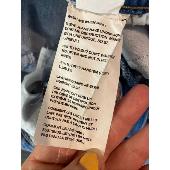 Garage Medium Wash Blue Jeans Cut Off Frayed Ankle Pant Ladies Size 00 - Picture 7 of 8